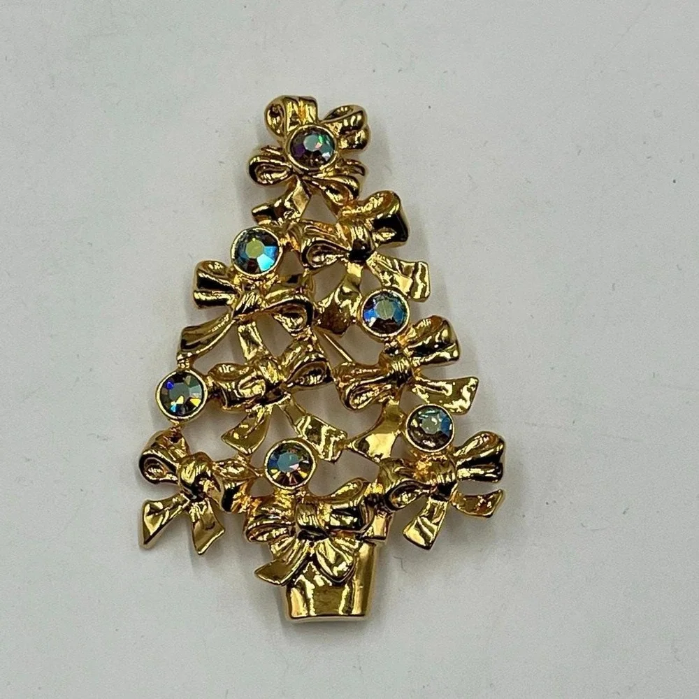 Avon Vintage‎ Christmas Tree Gold Tone AB Rhinestone Bows 1992 Holiday Brooch
